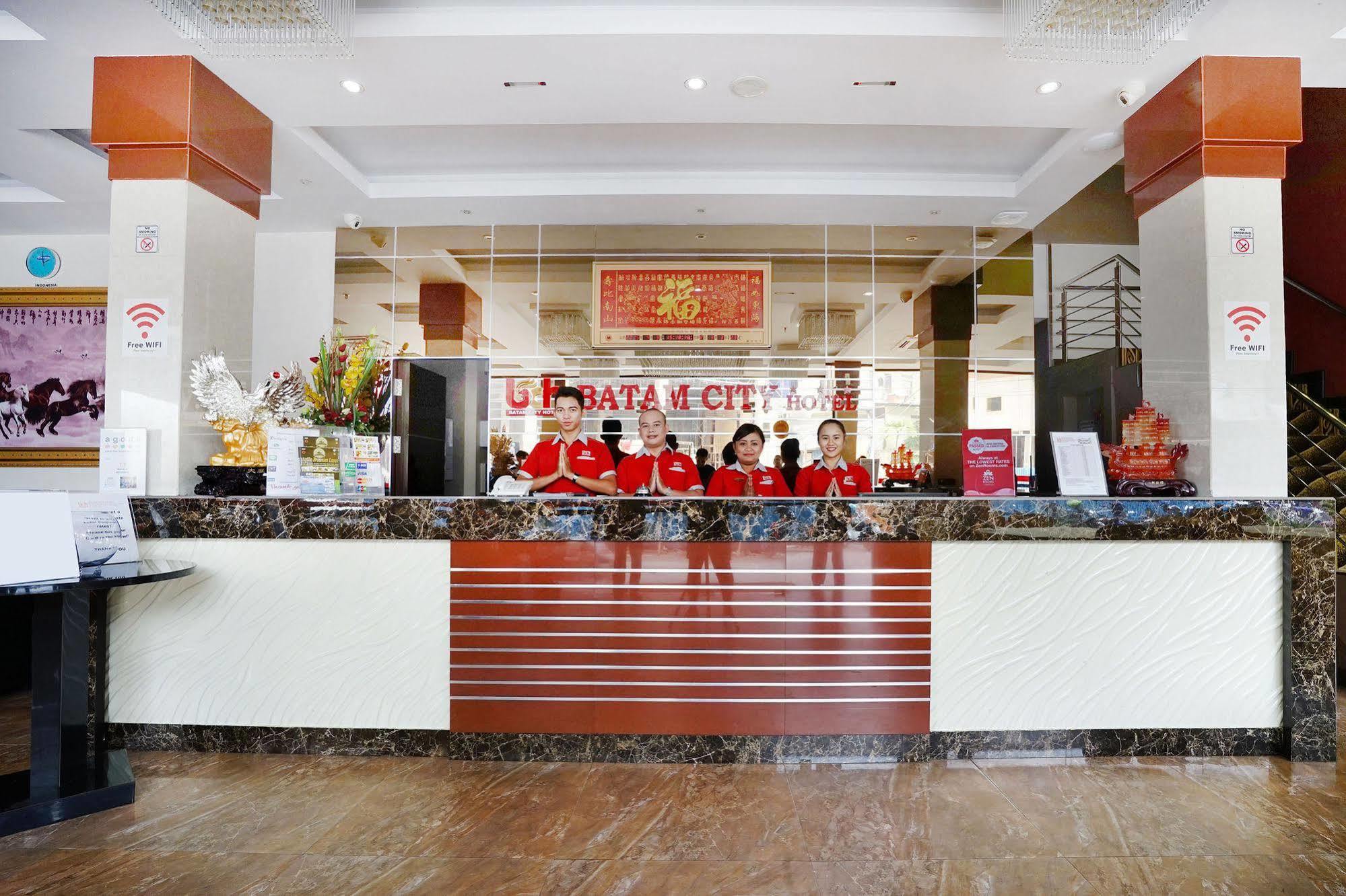 Zen Rooms Near Bcs Mall Penuin Batam Buitenkant foto