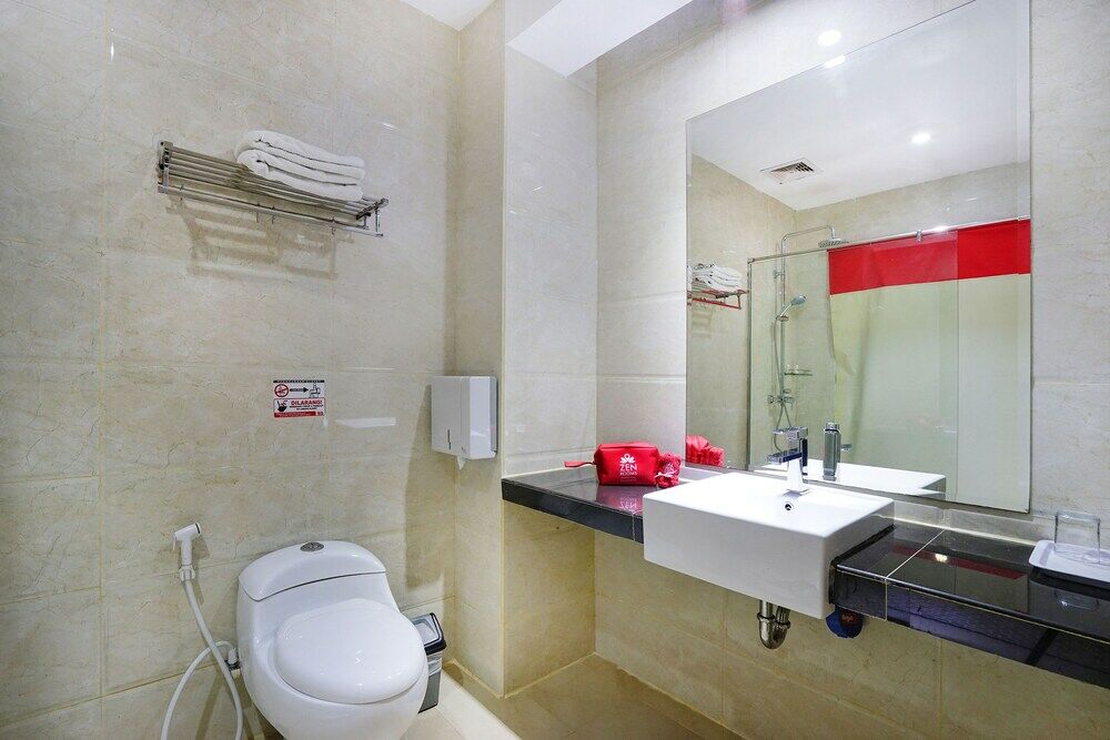 Zen Rooms Near Bcs Mall Penuin Batam Buitenkant foto